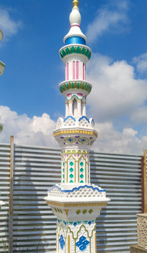 white mosque minar